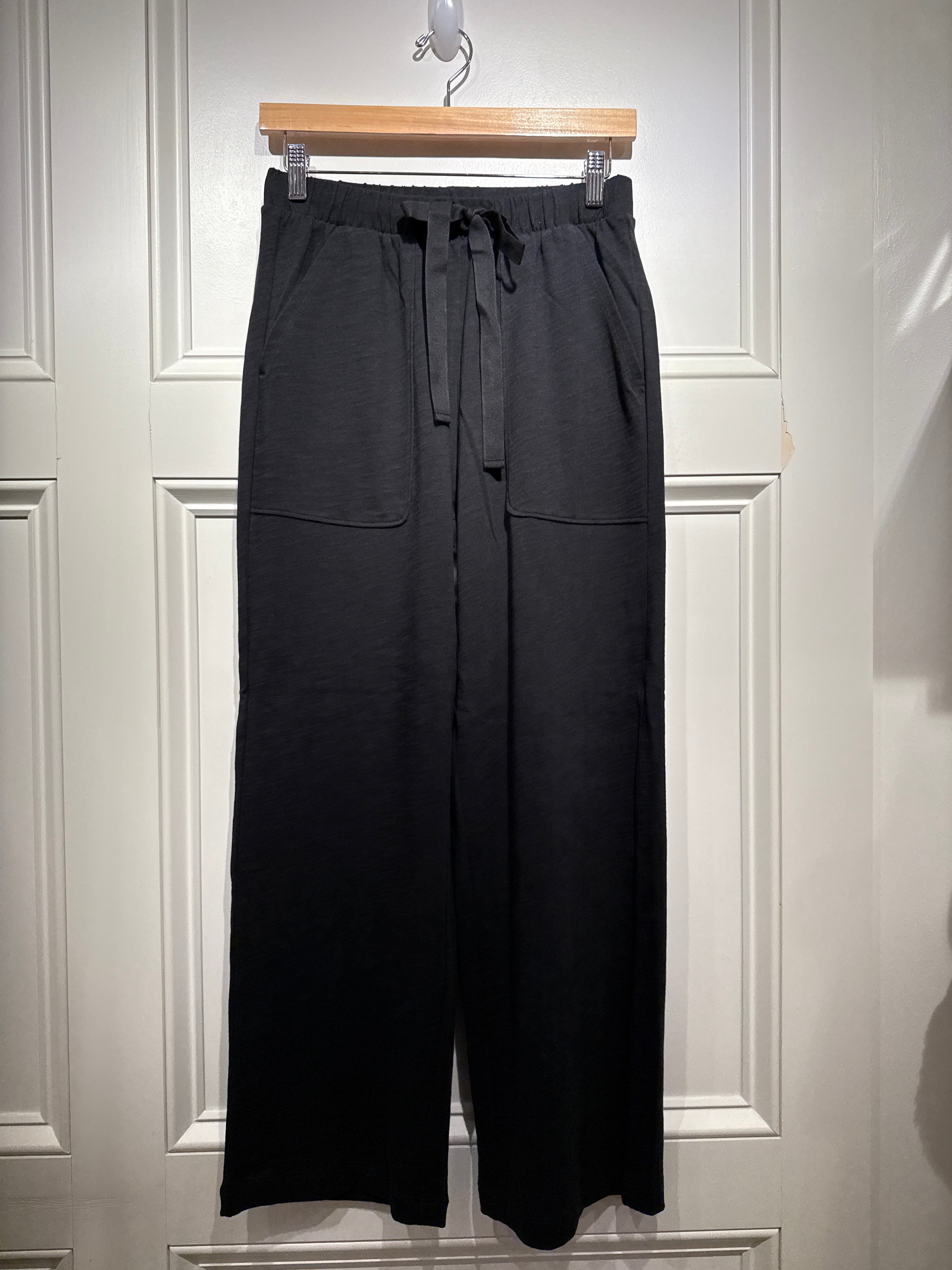 Lilla P Knit Drawstring Pant Black