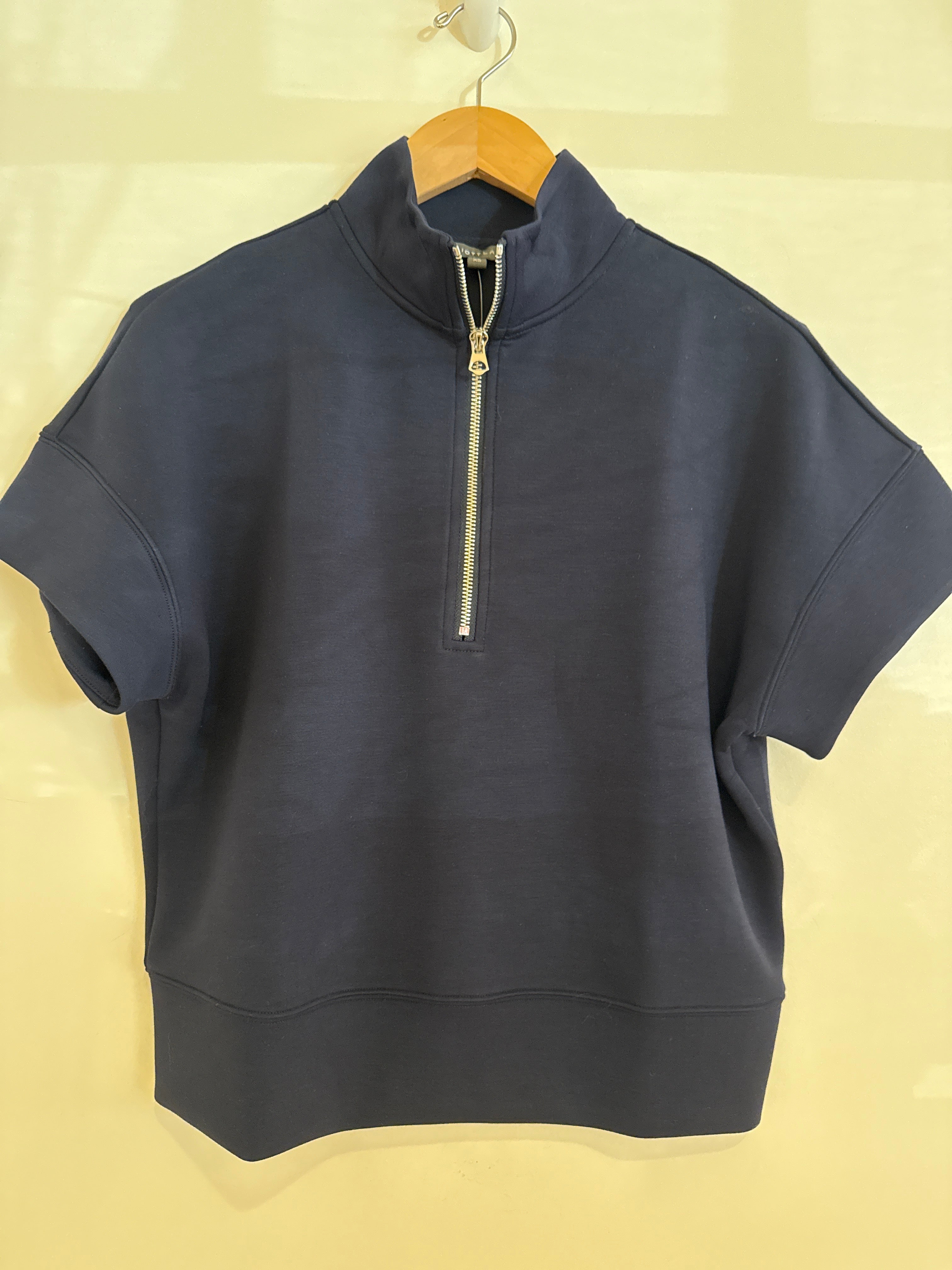 Elliott Lauren Leisure Quarter Zip Top