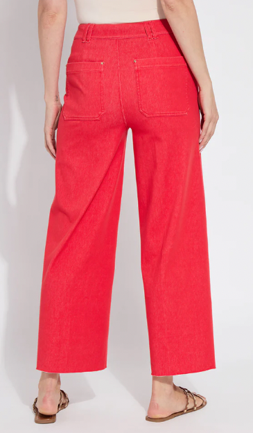 Lysse Erin Jean Buoy Red