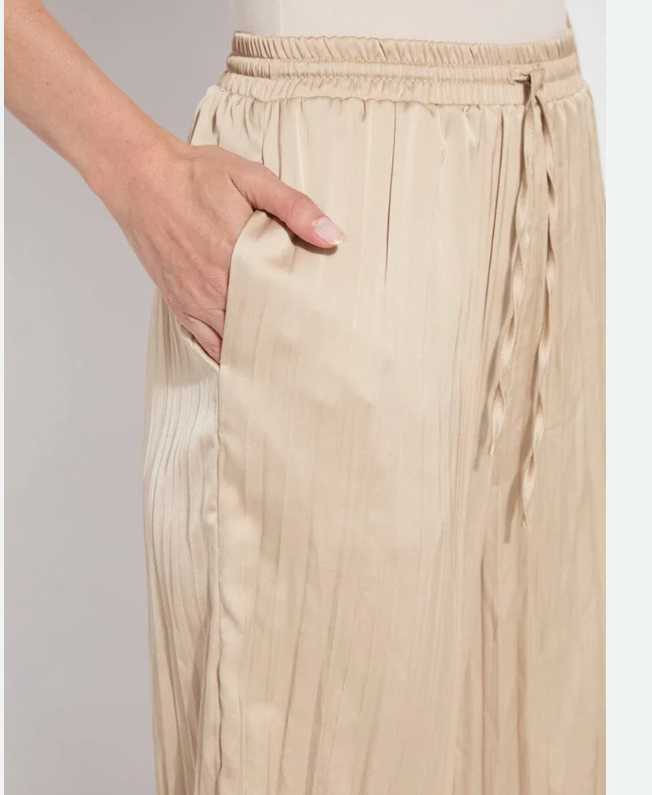 Lysse Packable Pleated Palazzo Pant