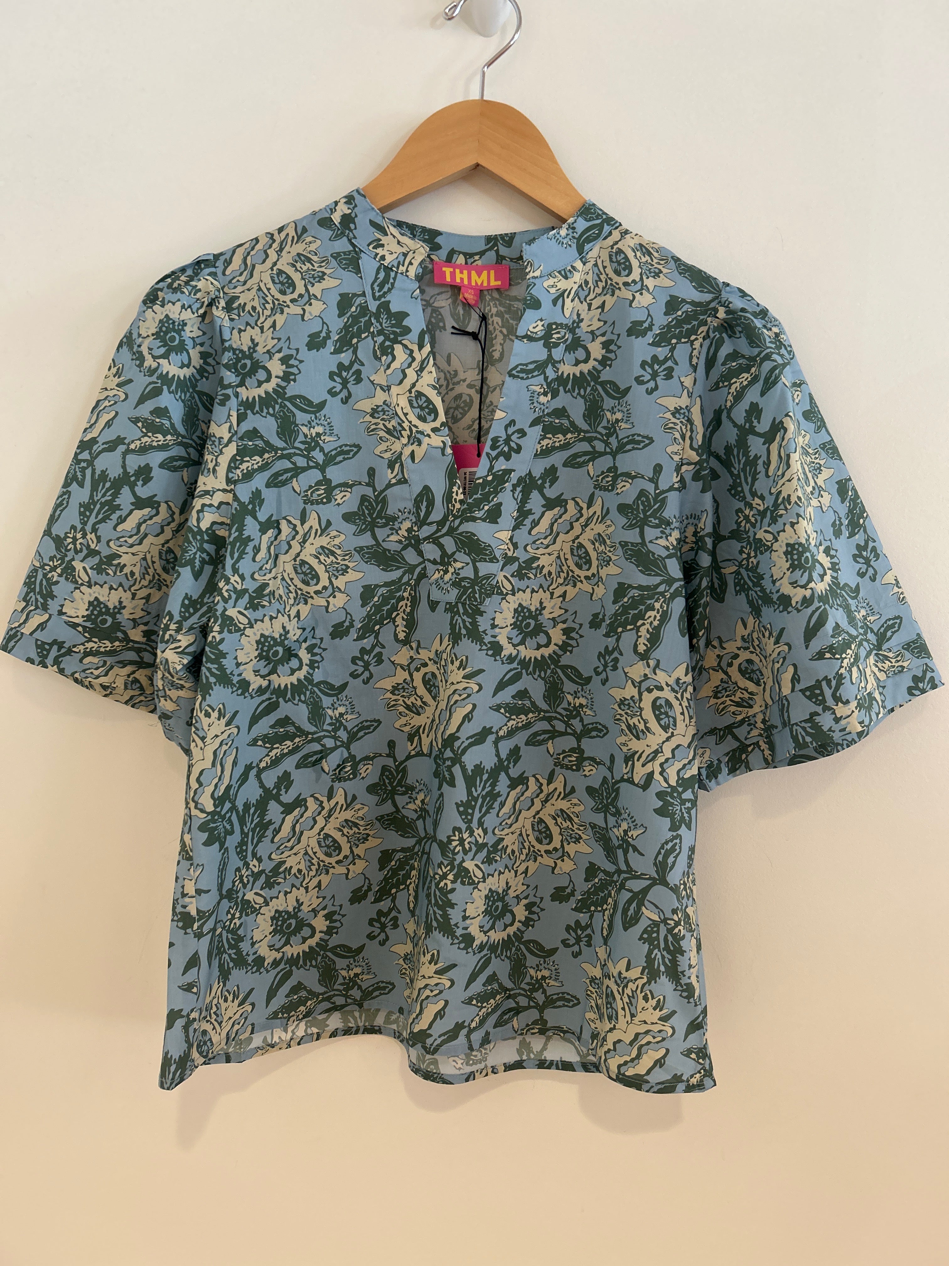 THML V Neck Print Top Light Blue