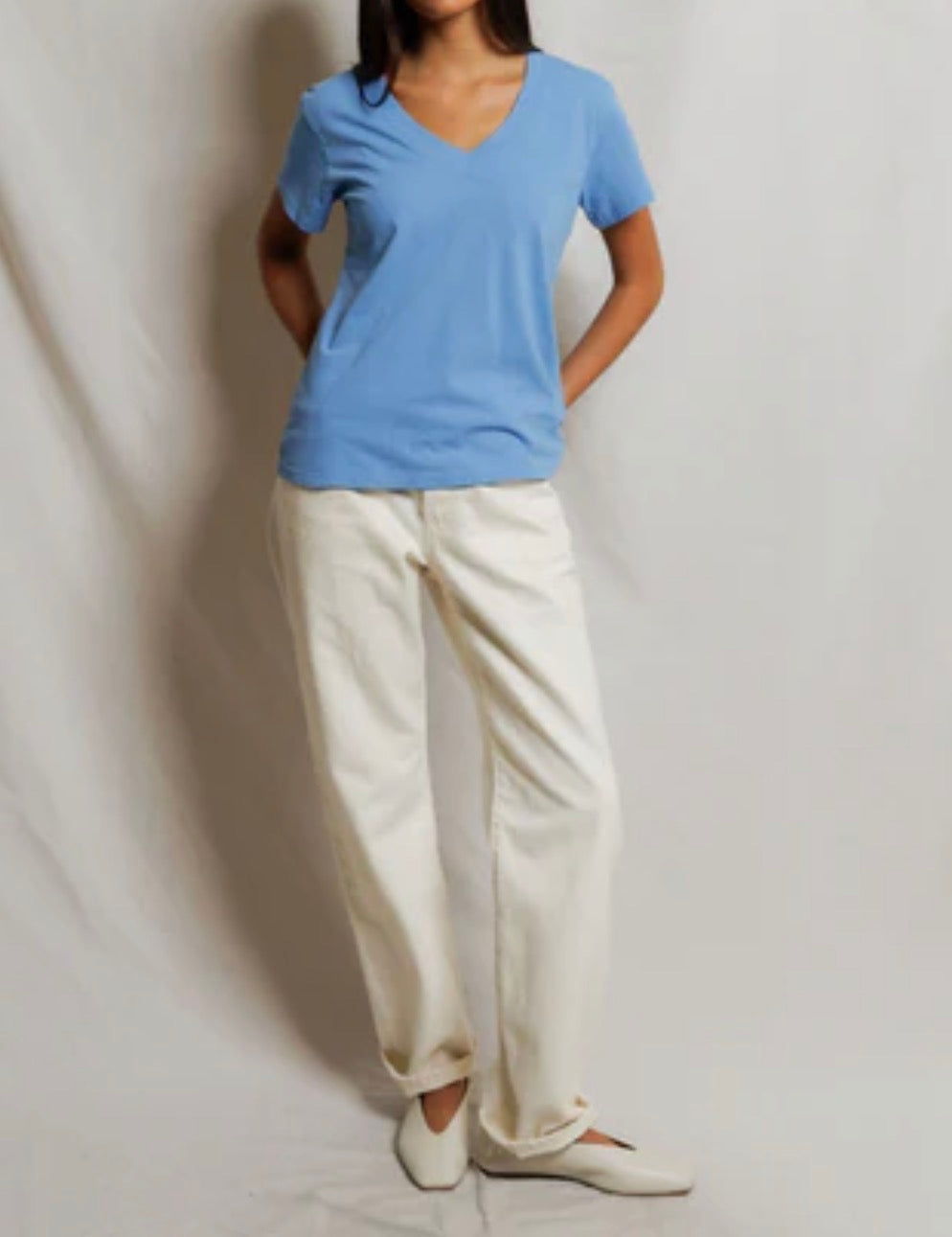 Perfect White Tee Hendrix V Neck Tee