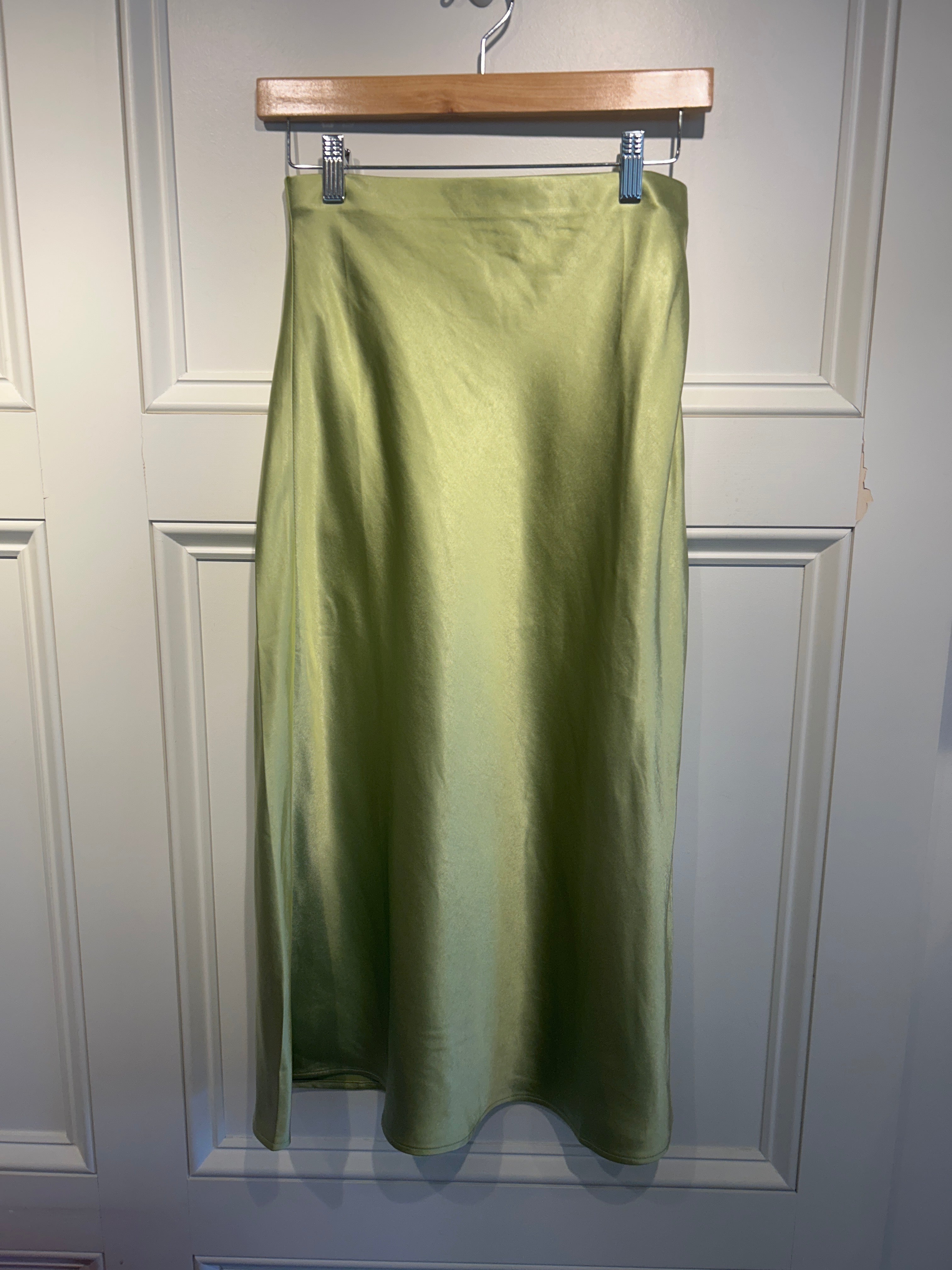 Biased Cut Skirt Grass Green