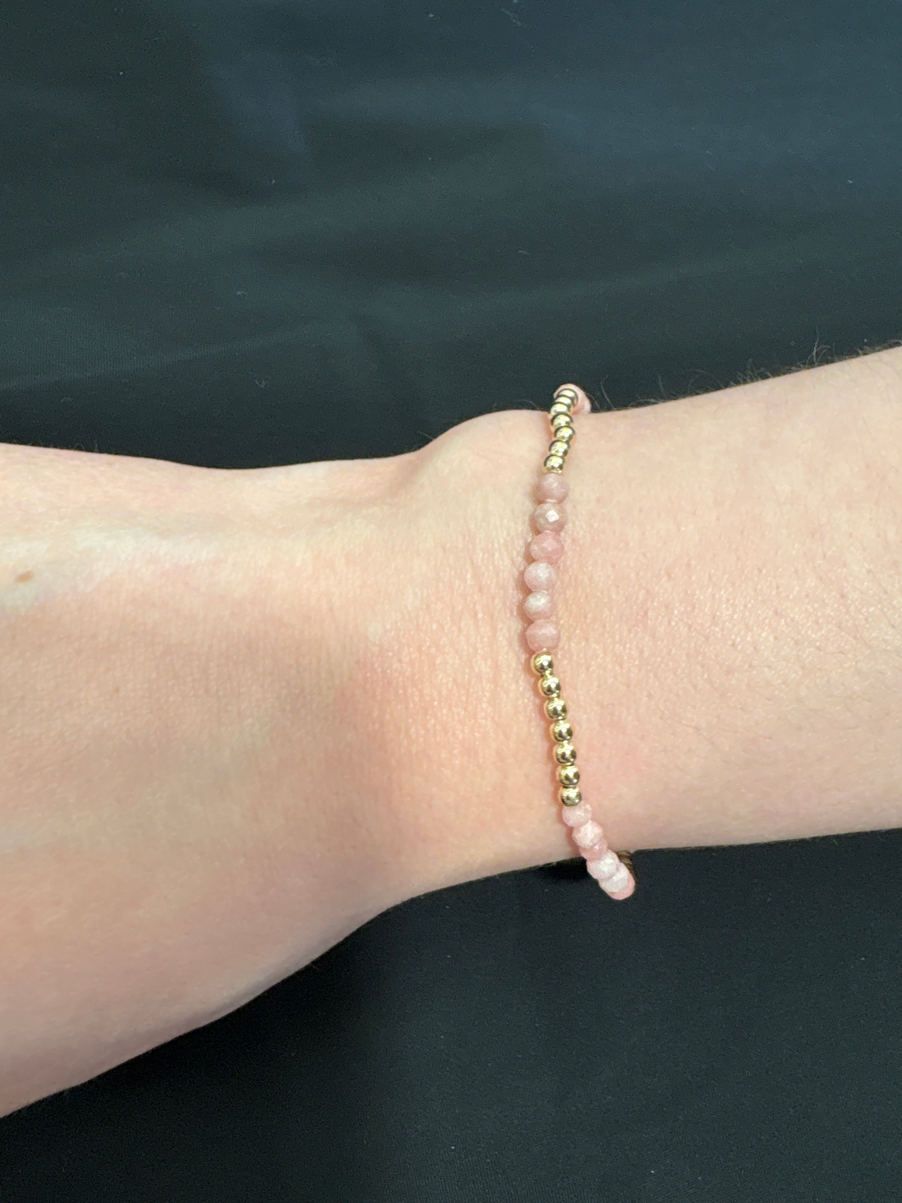 E Newton Blissful 2.5mm Pink Opal