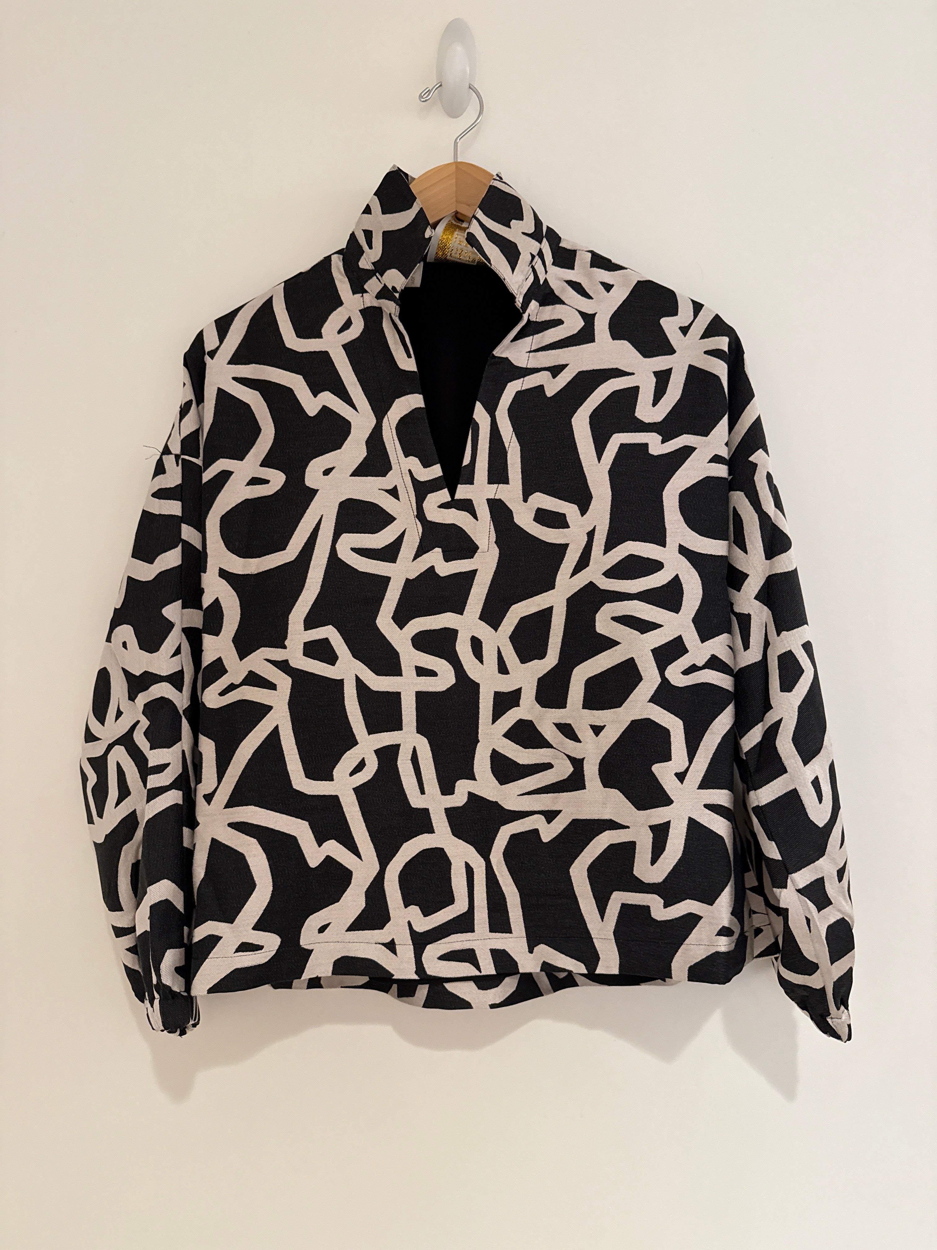 Emily McCarthy Poppy Top L/S Novelty Jacquard