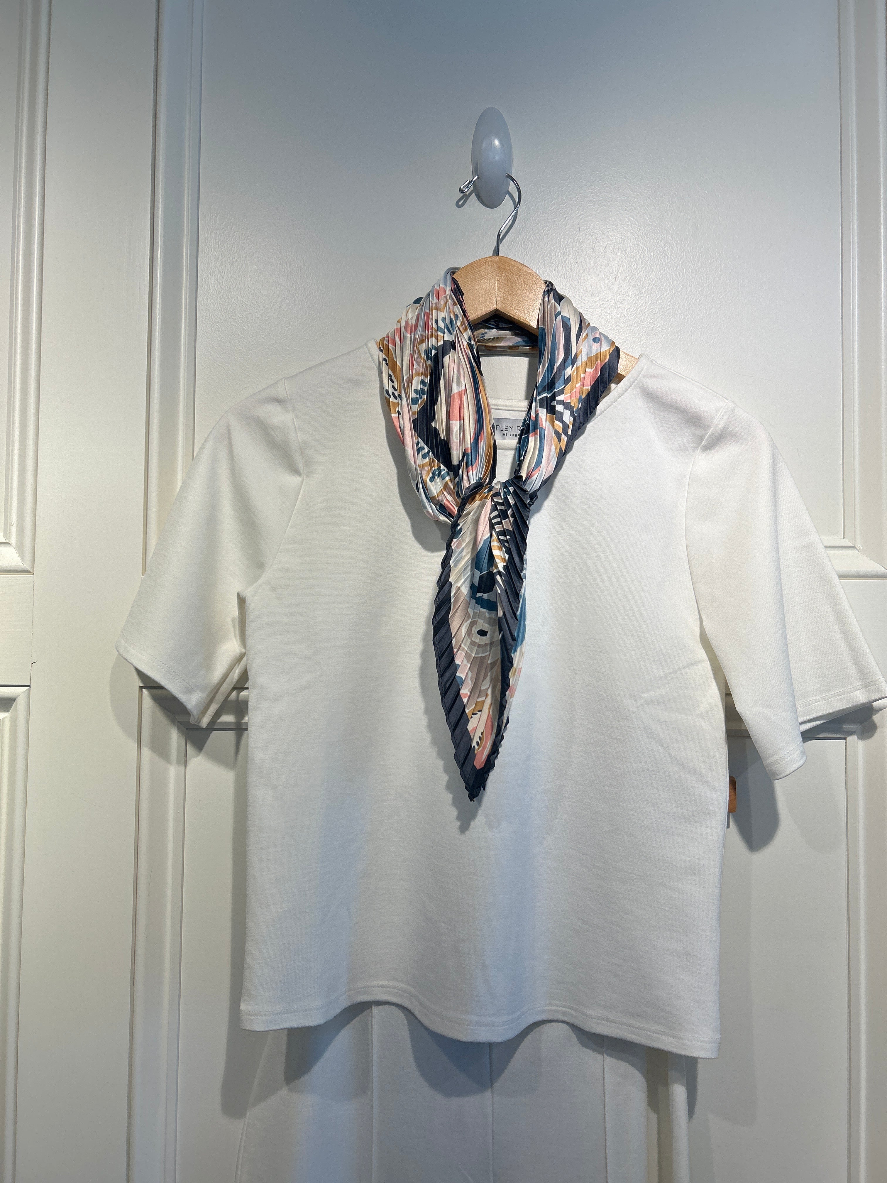 Echo Pleated Scarf
