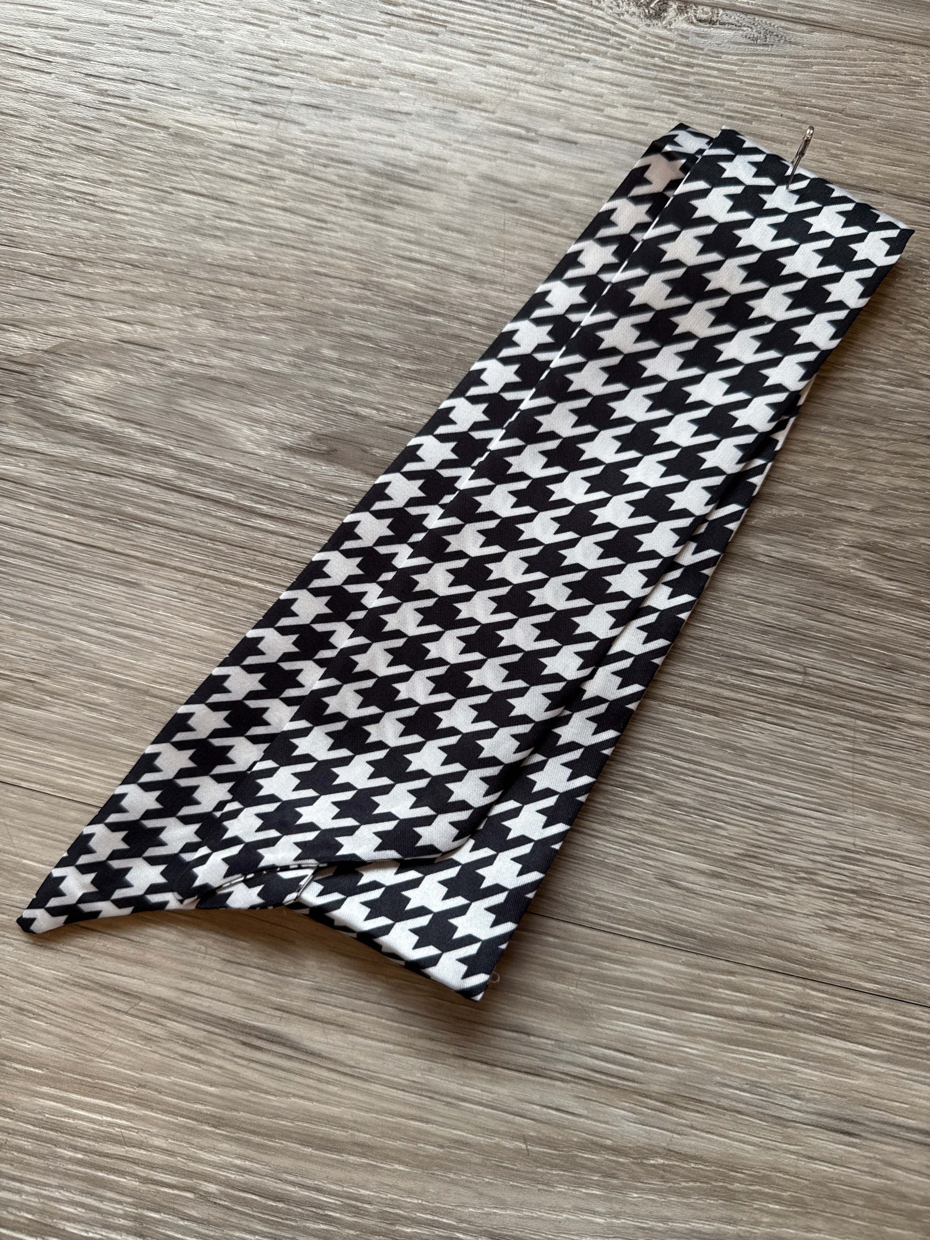 Caroline Hill Twillies Houndstooth