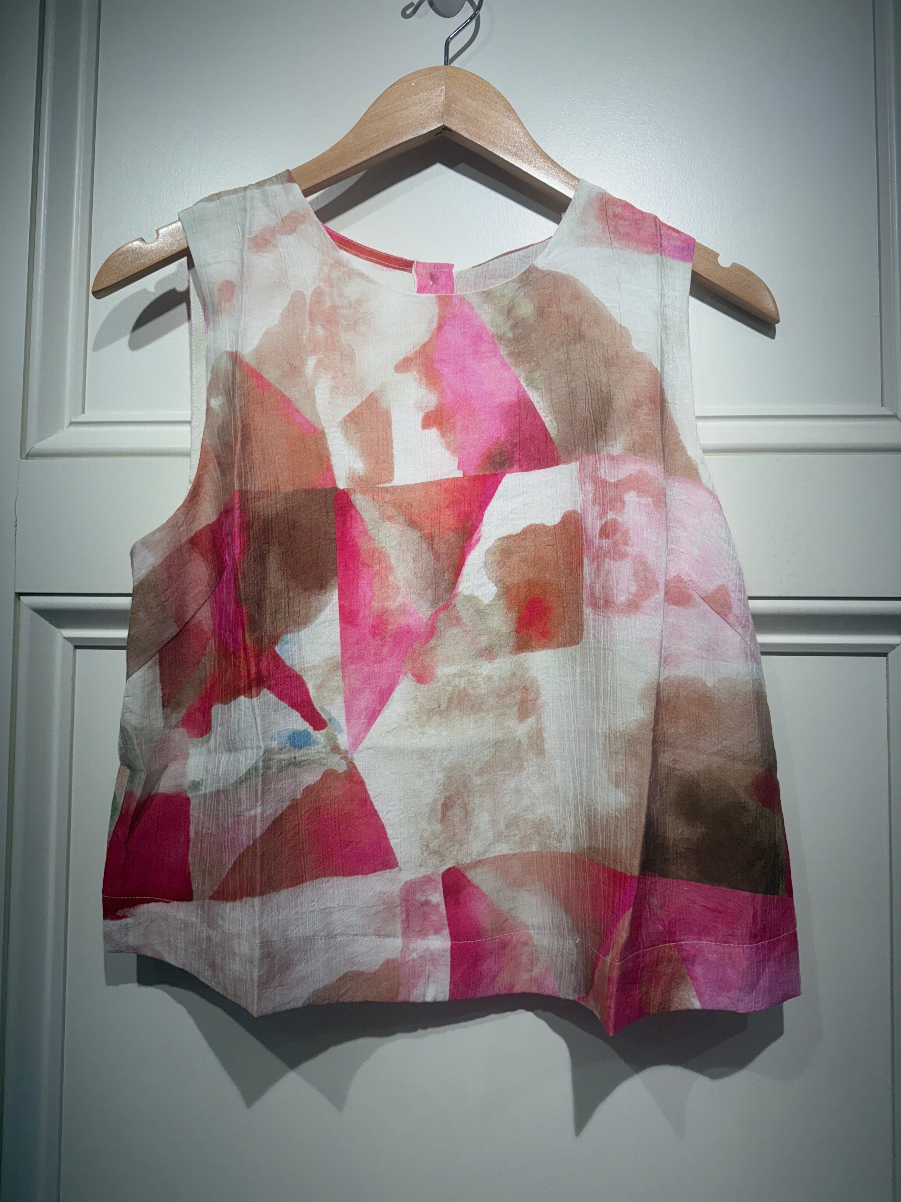 Print Woven Sleeveless Top