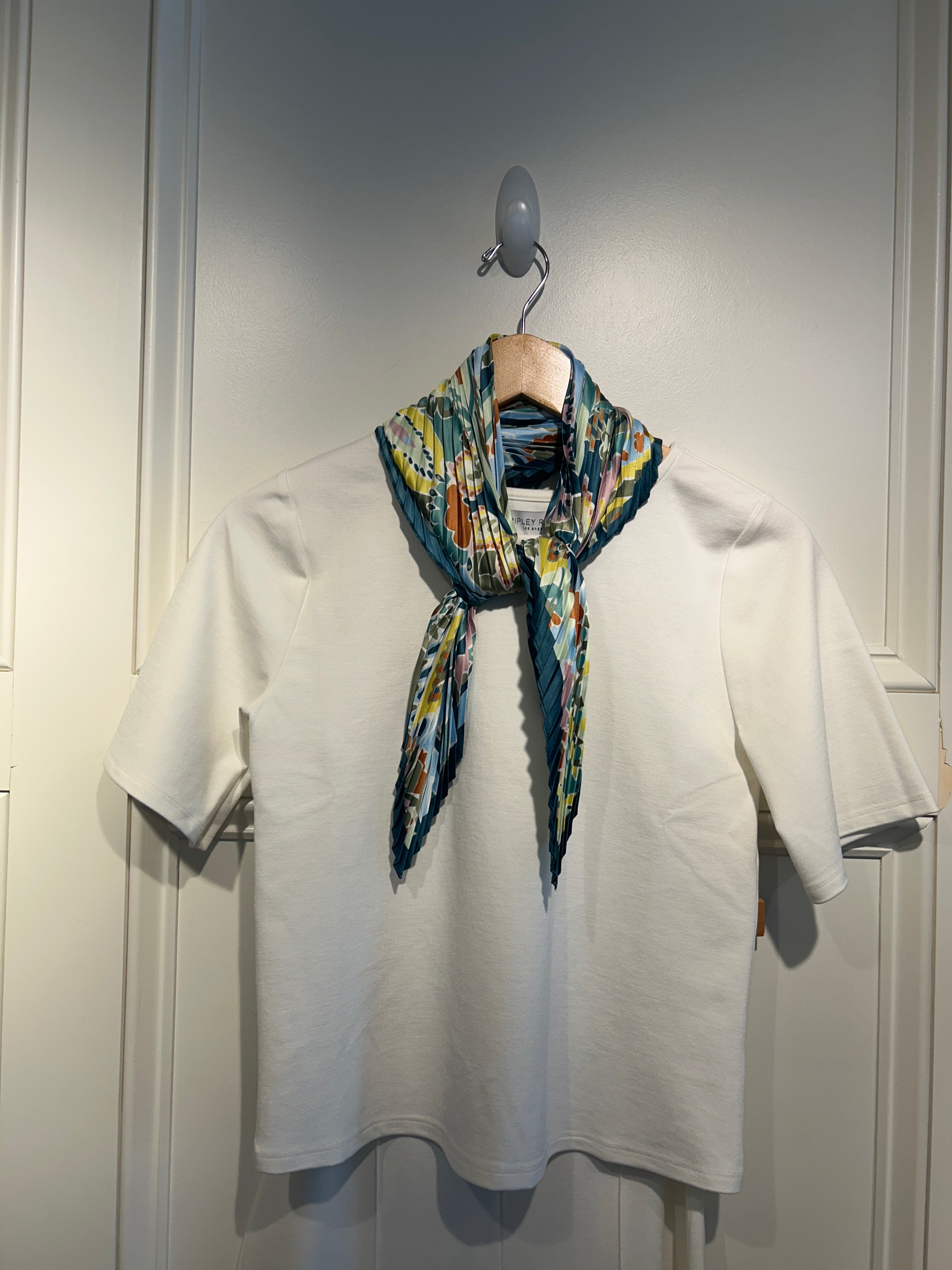 Echo Pleated Scarf