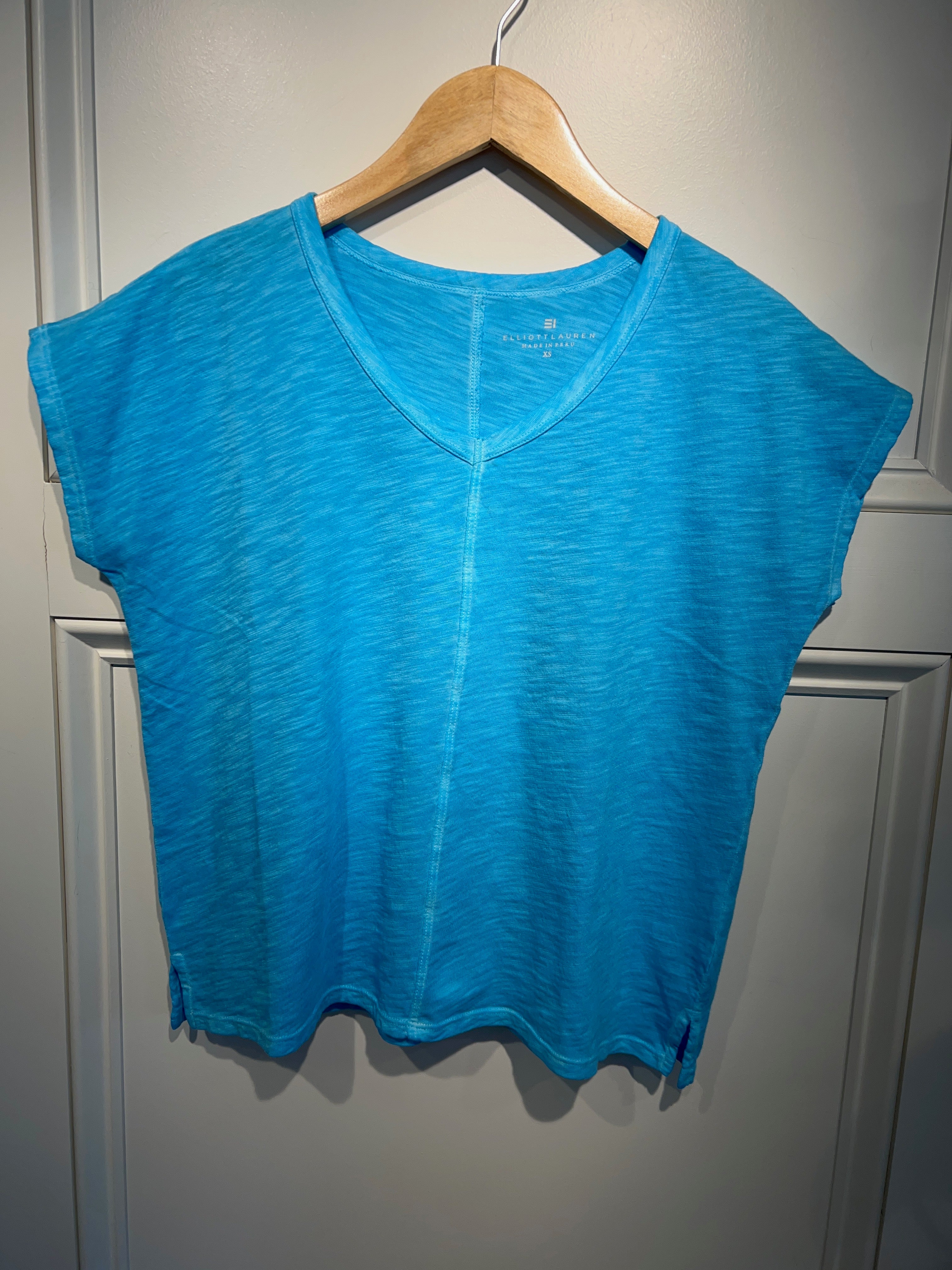 Elliott Lauren Turquoise V Neck Tee