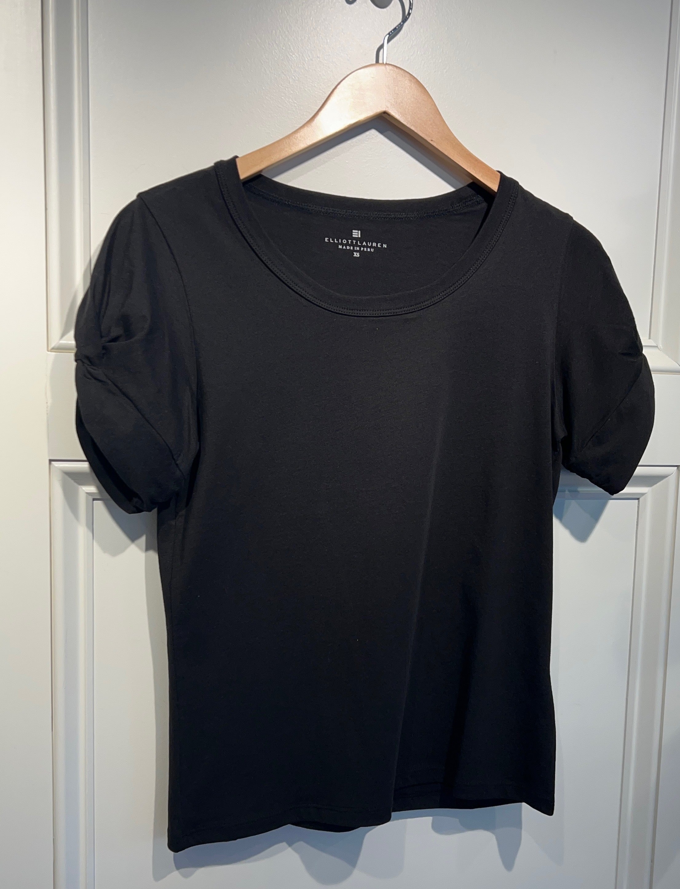 Elliott Lauren Scoop Neck Twisted Sleeve Tee Black