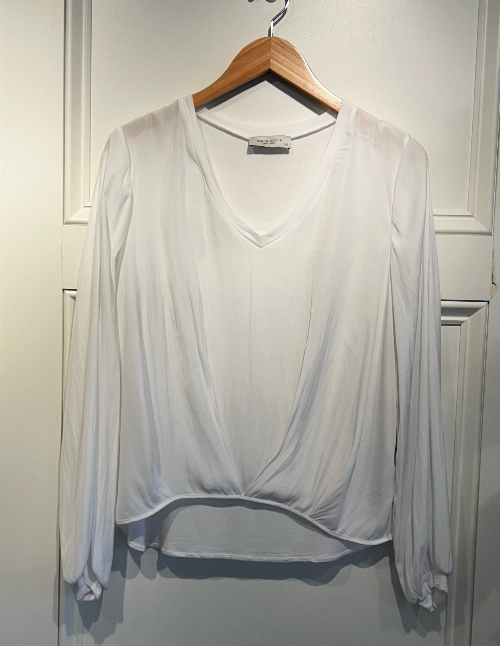 Lola & Sophie White Front Tuck Blouse